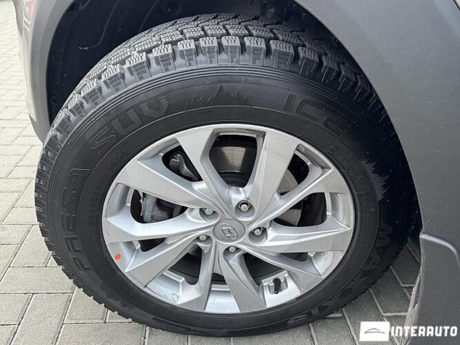 Hyundai Tucson 48 interauto-car