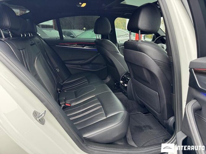 BMW 530 38 interauto-car