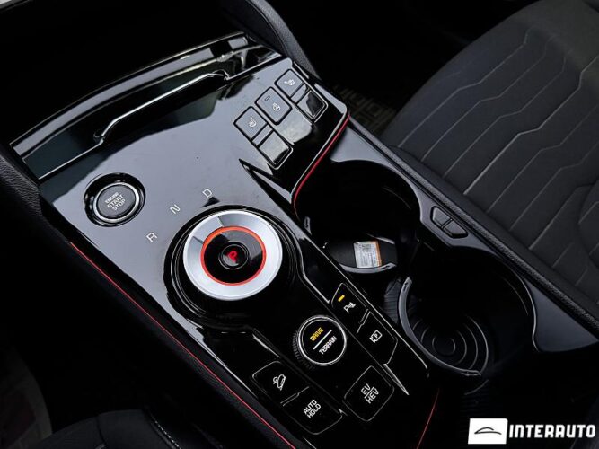 Kia Sportage 40 interauto-car