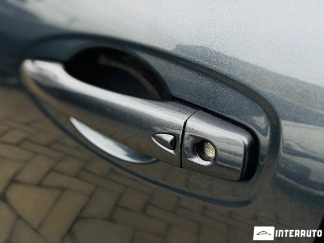 Renault Kadjar 46 interauto-car