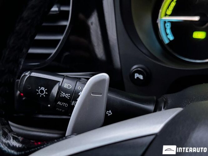 Mitsubishi Outlander 49 interauto-car