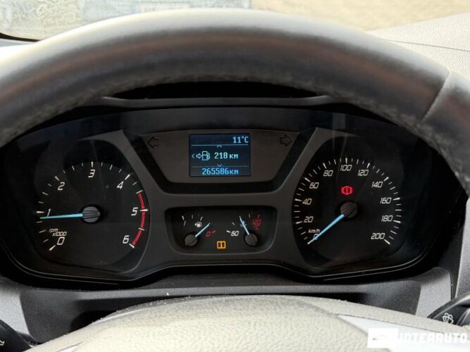 Ford Transit 34 interauto-car