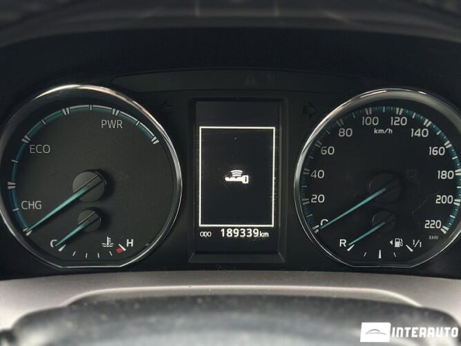 Toyota Rav-4 38 interauto-car