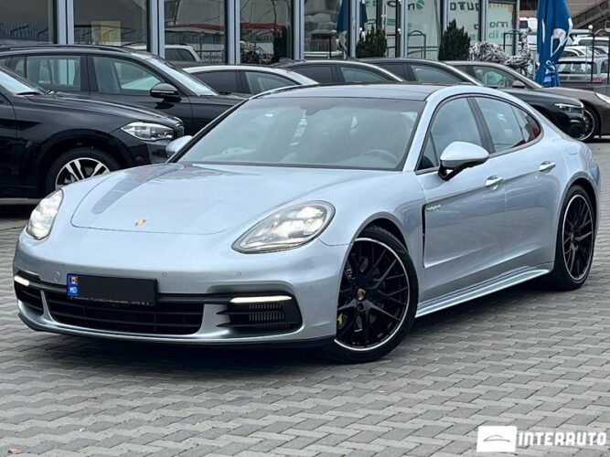 Porsche Panamera 32 interauto-car