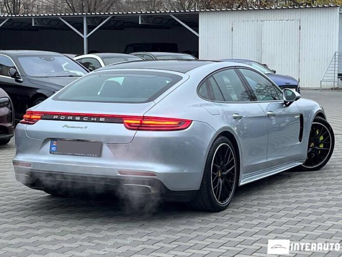 Porsche Panamera 33 interauto-car