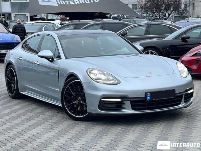 Porsche Panamera 30 interauto-car