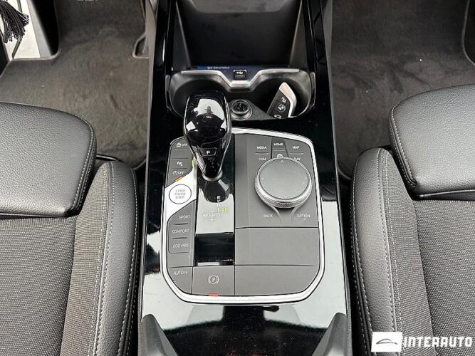 BMW 118 42 interauto-car