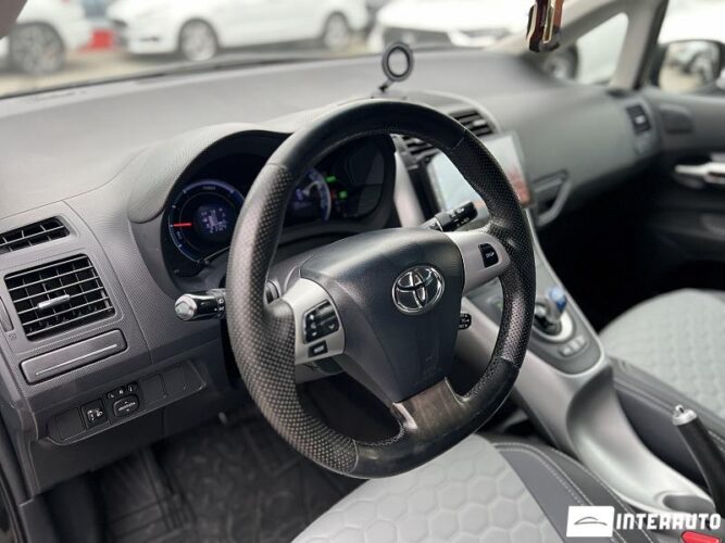 toyota Auris 2010
