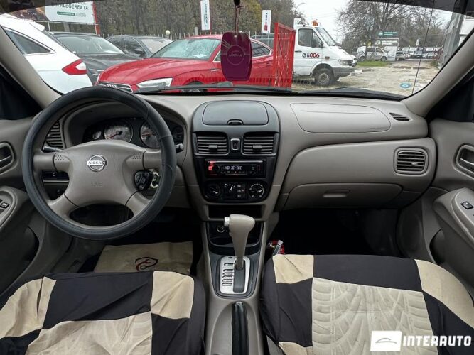 Nissan Sentra 34 interauto-car