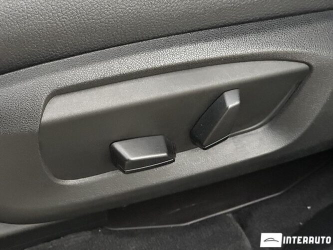 BMW X5 2.5D 52 interauto-car