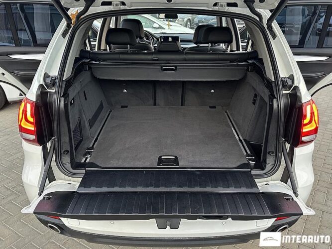 BMW X5 2.5D 55 interauto-car