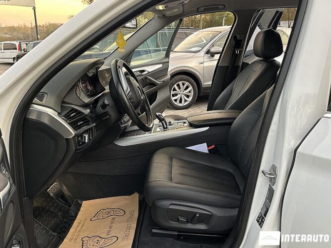 BMW X5 2.5D 38 interauto-car