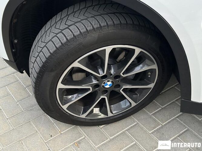 BMW X5 2.5D 50 interauto-car
