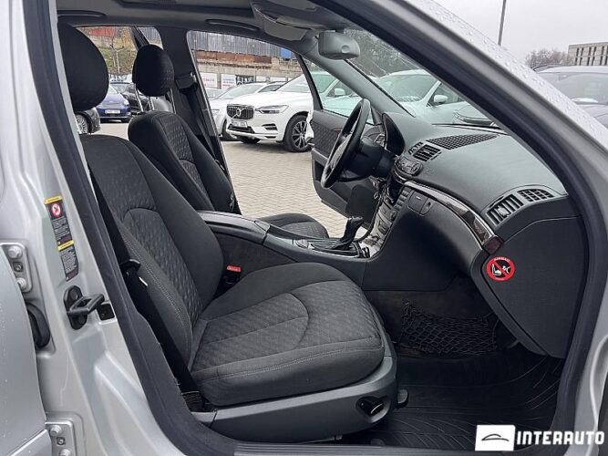 Mercedes E 200 45 interauto-car