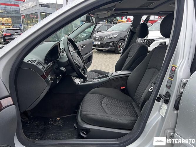 Mercedes E 200 35 interauto-car