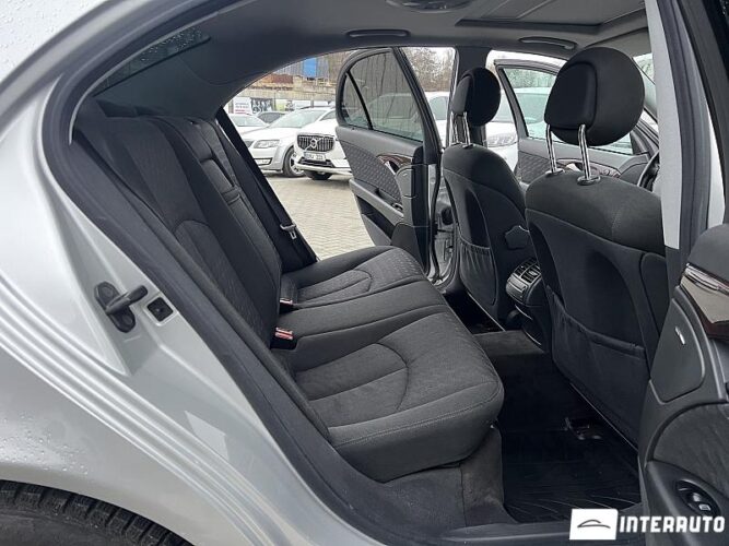 Mercedes E 200 43 interauto-car