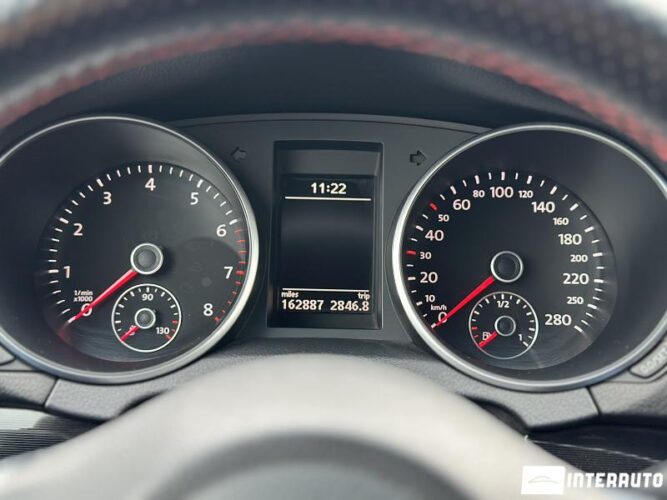 Volkswagen Golf GTI 38 interauto-car