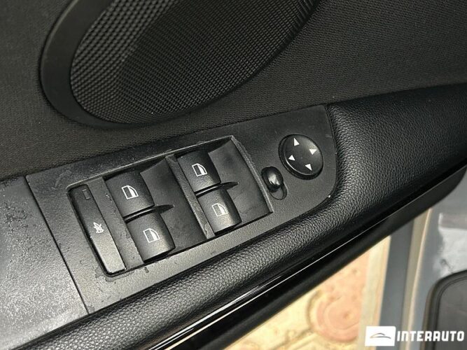 BMW 318 35 interauto-car