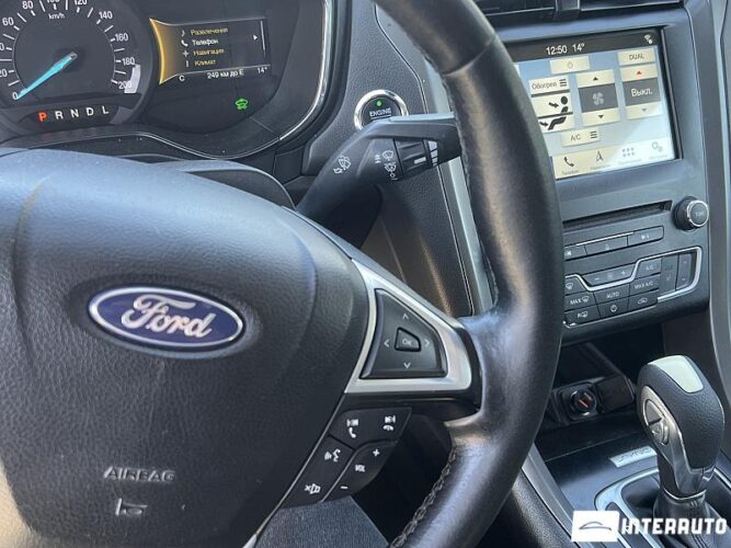 Ford Mondeo 39 interauto-car