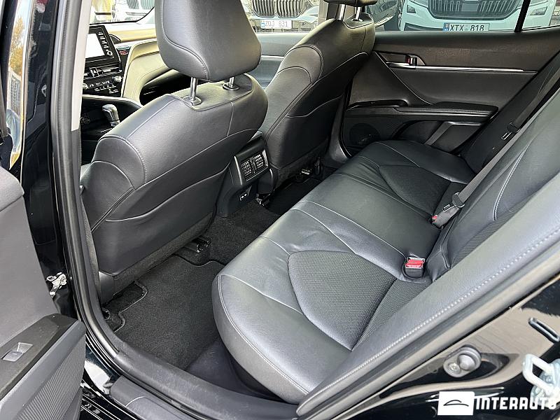 Toyota Camry 26 automobil-interauto