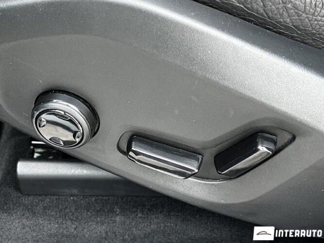 Volvo XC 60 53 interauto-car