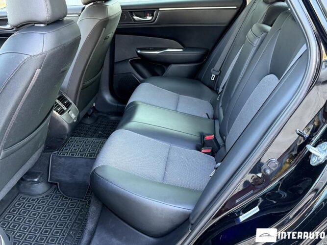 Honda Clarity 44 interauto-car