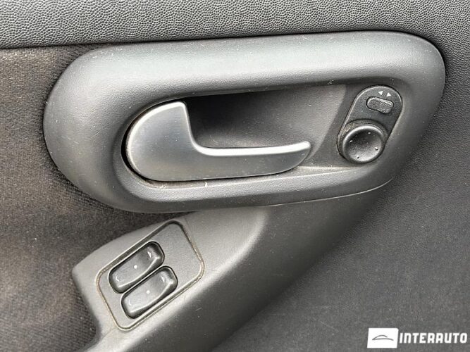 Opel Combo 37 interauto-car