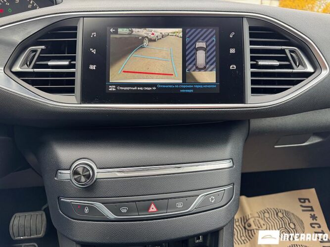 Peugeot 308 38 interauto-car