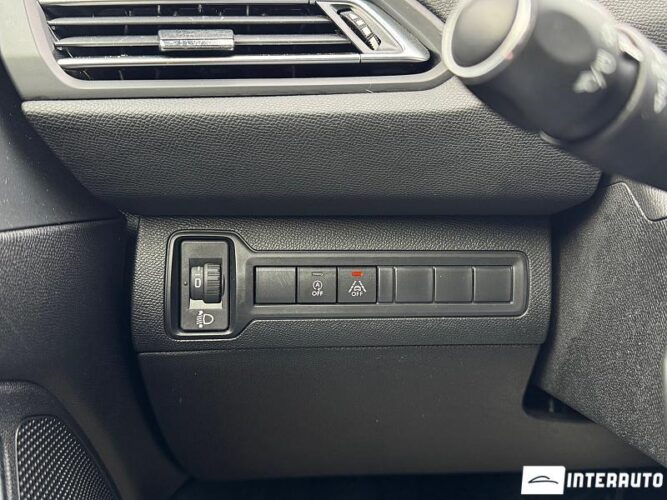 Peugeot 308 41 interauto-car