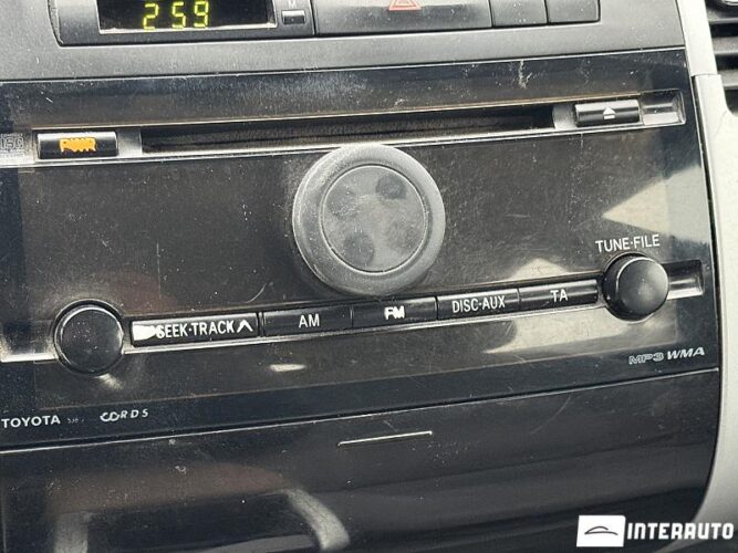 Toyota Prius 39 interauto-car