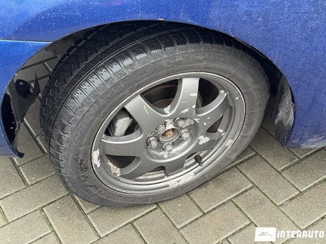 Toyota Prius 46 interauto-car