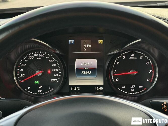 Mercedes C 250 44 interauto-car