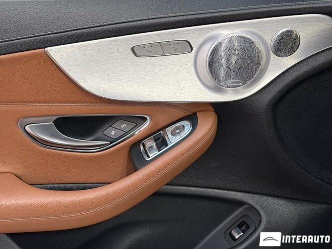 Mercedes C 250 41 interauto-car