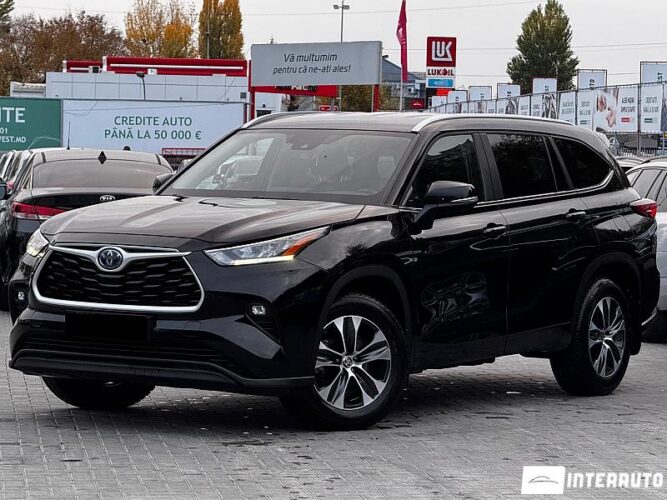 Toyota Highlander 33 interauto-car