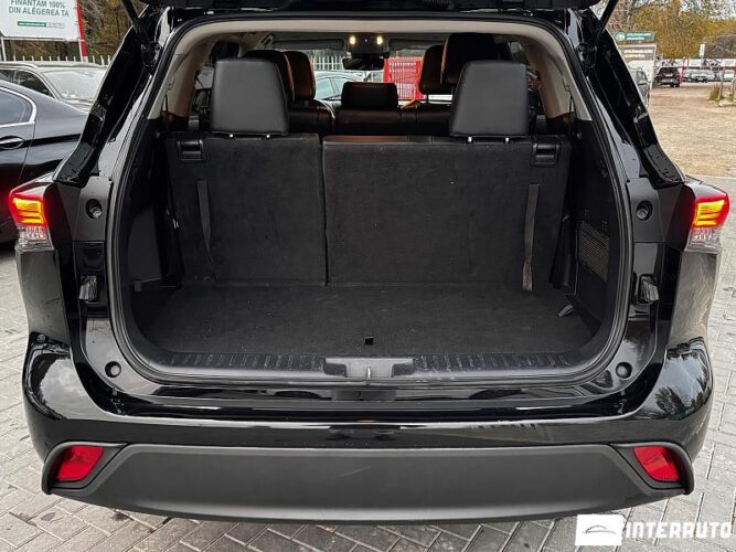 Toyota Highlander 45 interauto-car