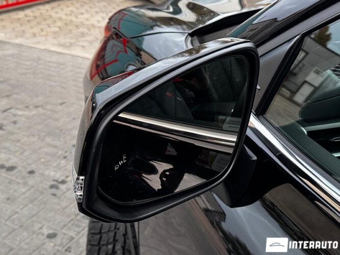 Toyota Highlander 44 interauto-car