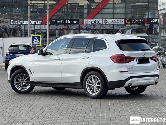 BMW X3 3.0e 38 interauto-car