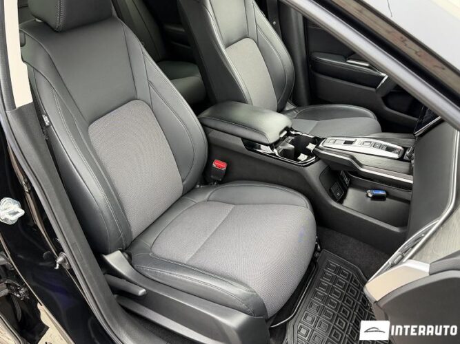 Honda Clarity 39 interauto-car