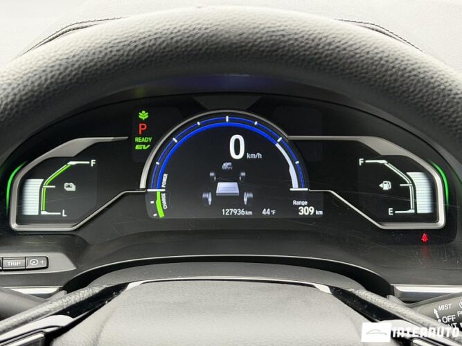 Honda Clarity 42 interauto-car
