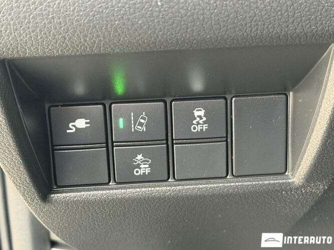 Honda Clarity 41 interauto-car