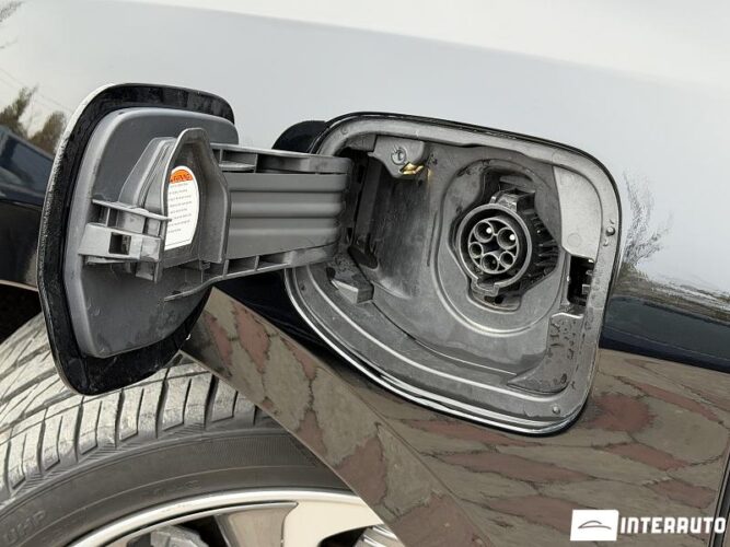 Honda Clarity 35 interauto-car