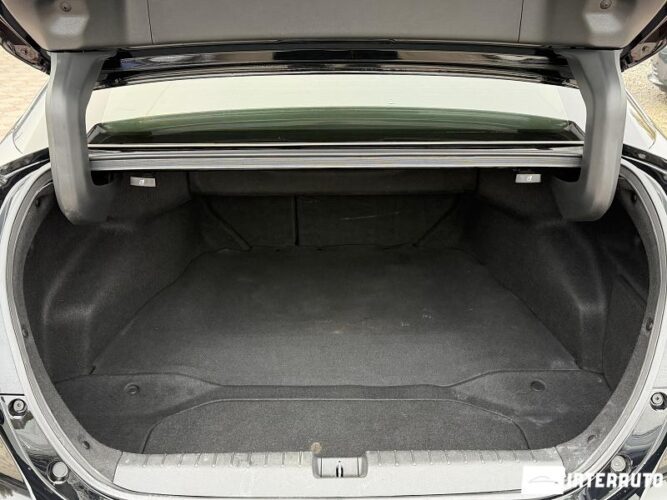 Honda Clarity 49 interauto-car