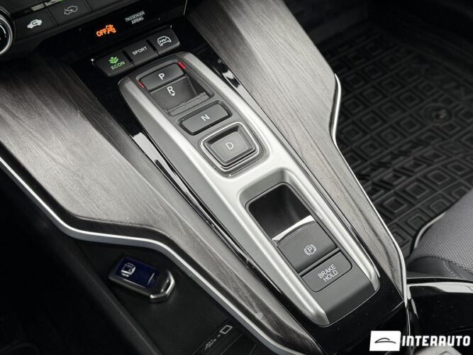 Honda Clarity 45 interauto-car