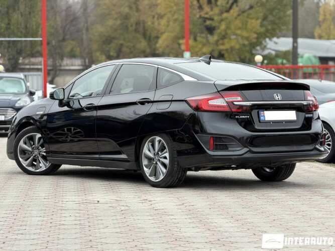 Honda Clarity 33 interauto-car