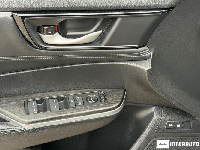 Honda Clarity 40 interauto-car