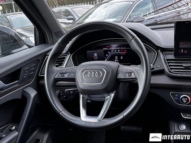 Audi Q5 Sportback 42 interauto-car