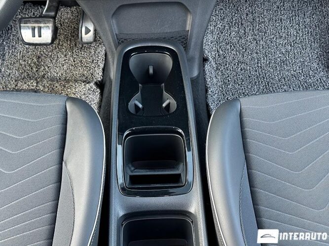 Volkswagen ID.3 Pro 42 interauto-car