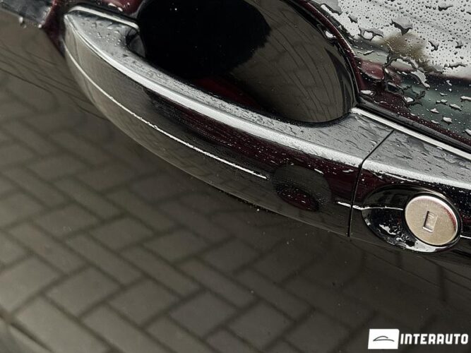 Ford Kuga 36 interauto-car