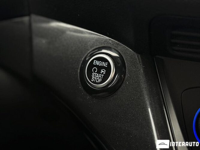 Ford Kuga 43 interauto-car