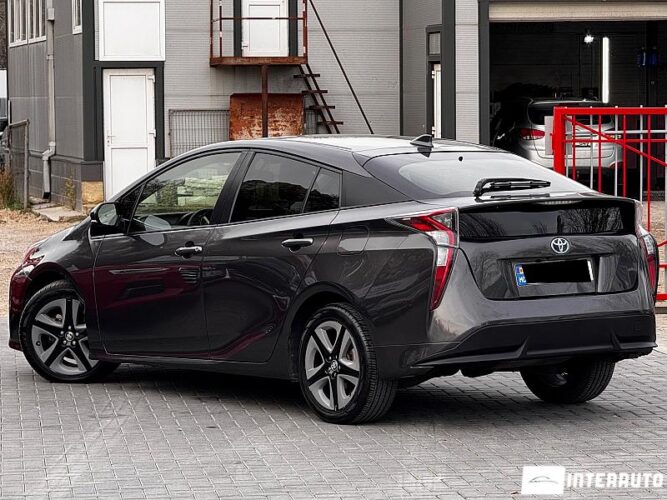 Toyota Prius 33 interauto-car